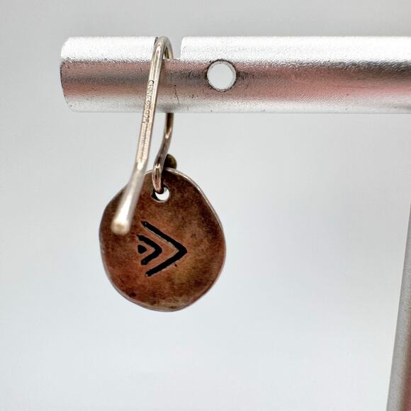 Silpada Retired Shell Sterling Silver Dangle Earrings W1670 Signed Dainty Small - Picture 4 of 12